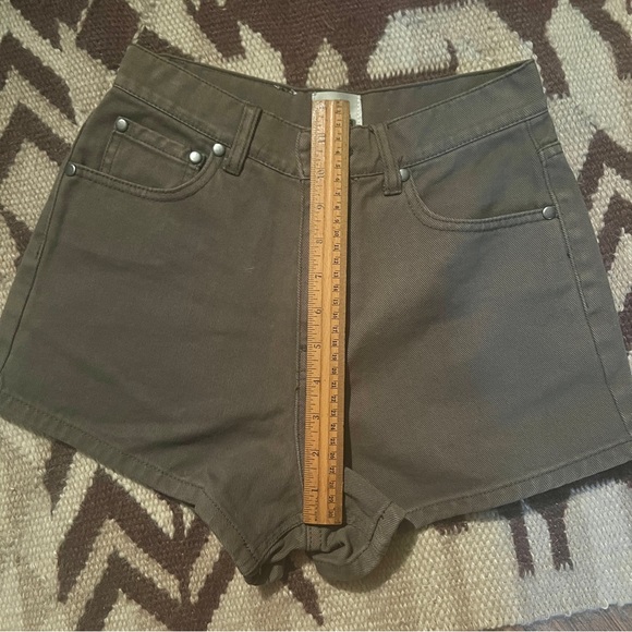 Zulu & Zephyr 100% Cotton Denim Shorts High Waist Olive - Picture 7 of 8